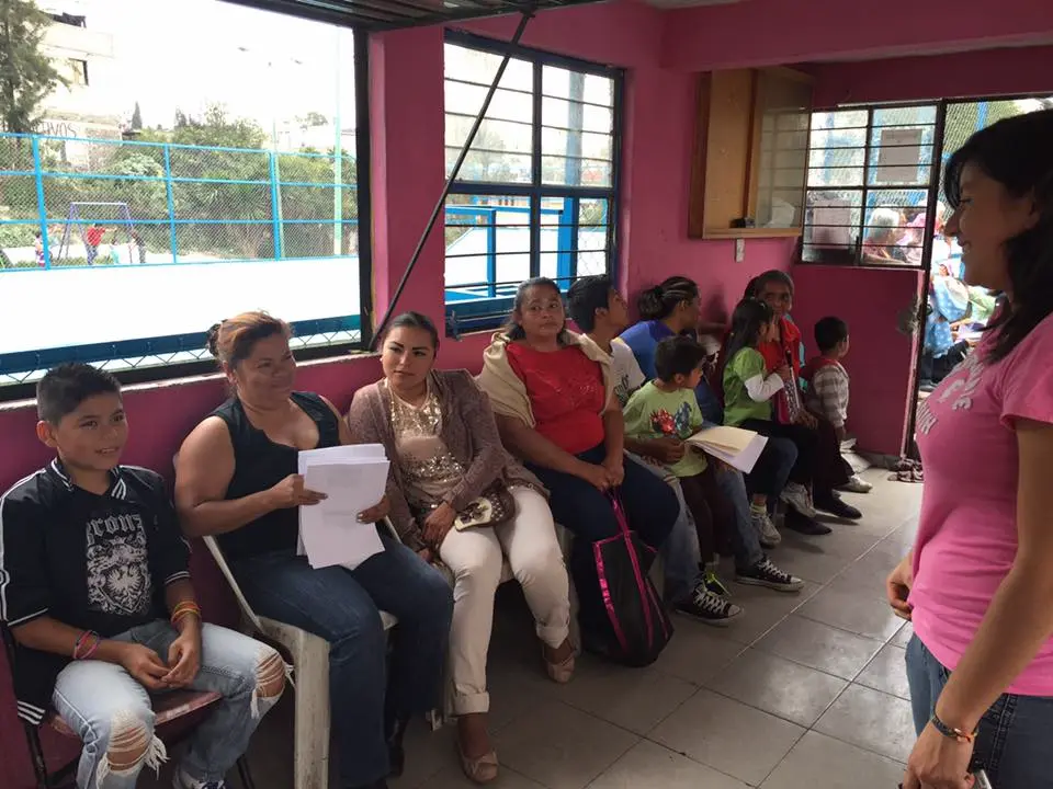 En la oficina de la liga